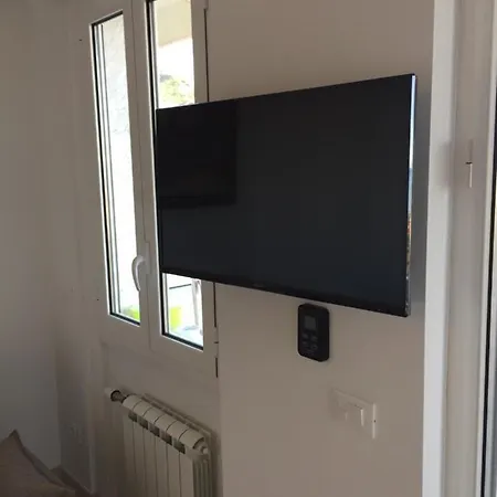 Attico Tacito * Vintimille