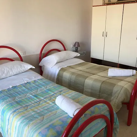 Attico Tacito Vintimille