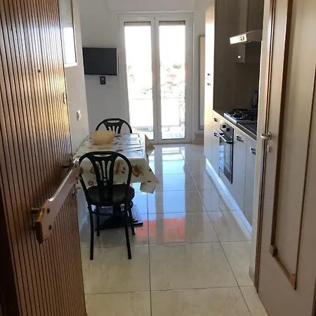 Attico Tacito Vintimille