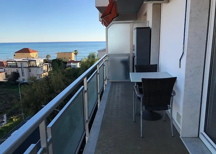 Attico Tacito Apartamento Ventimiglia