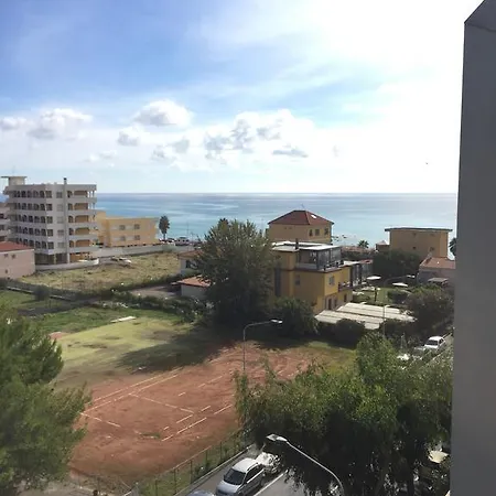 Apartament Attico Tacito